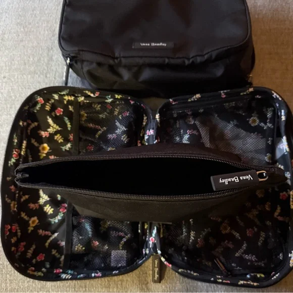 Vera Bradley 3 piece Black Toiletry & Cosmetic Bag set - Picture 6 of 11